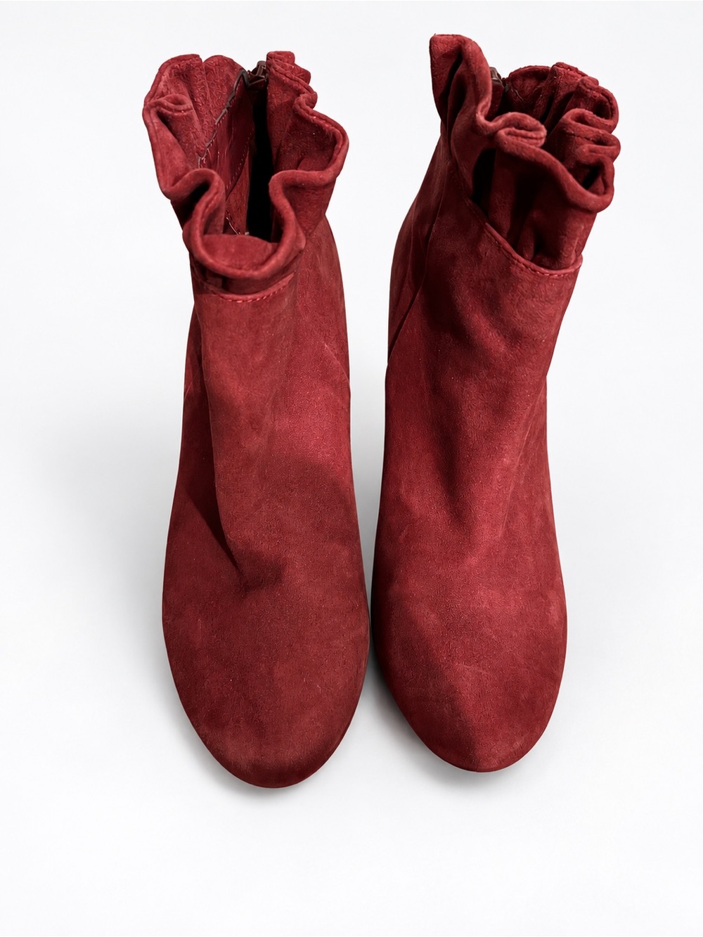 Town Shoes Jean Burgundy Ruffle Ankle Boots Size 7